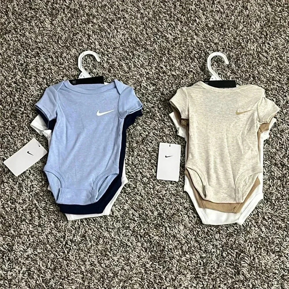 Nike 2-Pack Baby Bodysuits, Set of 3 Onesies Each - Picture 2 of 12